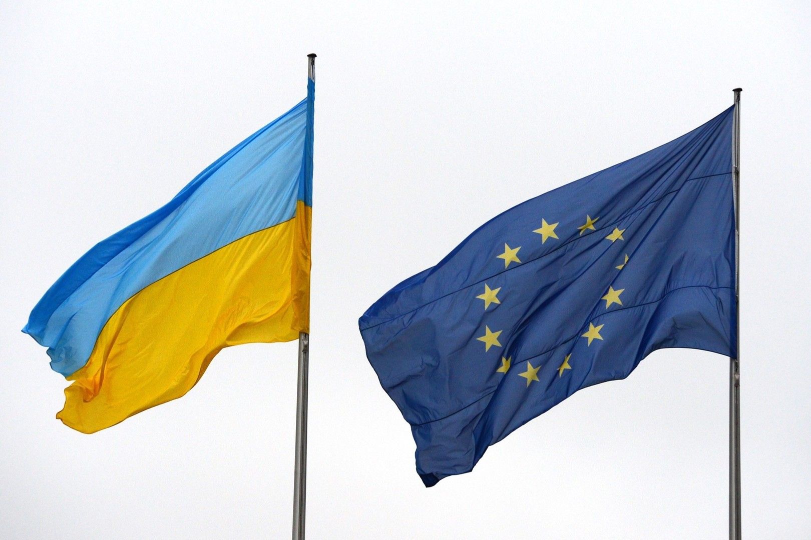 ЕС